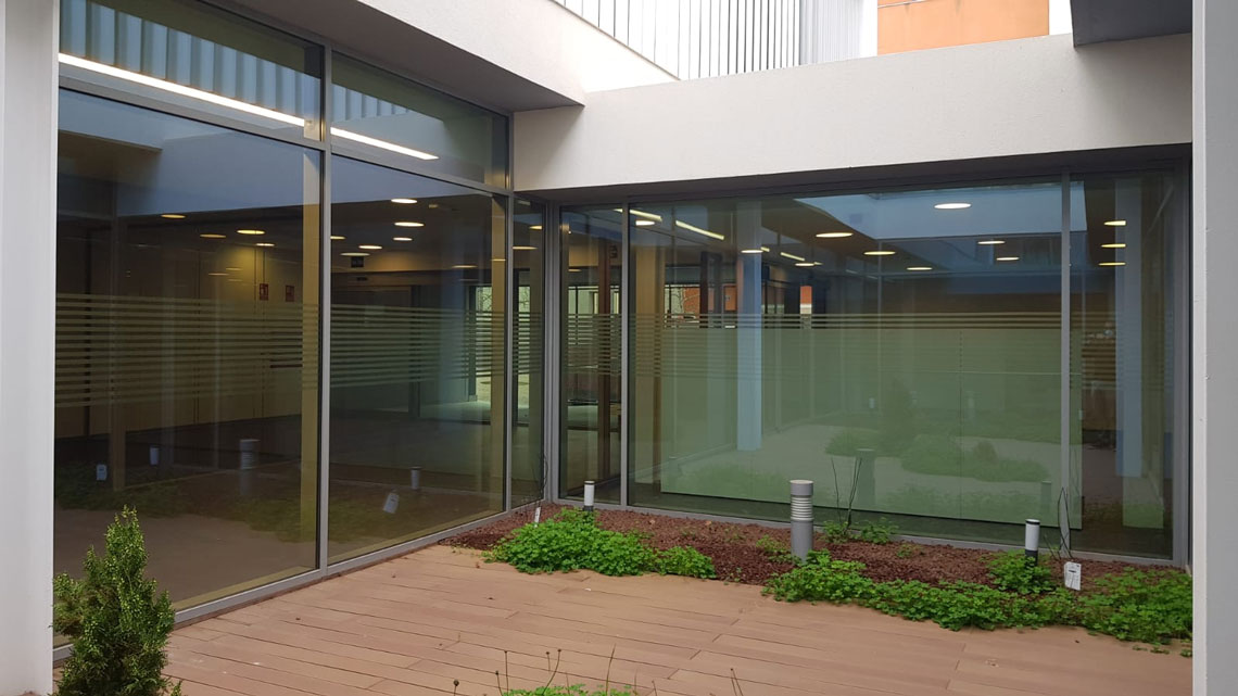 cerramientos y protección solar CEAM Benicassim